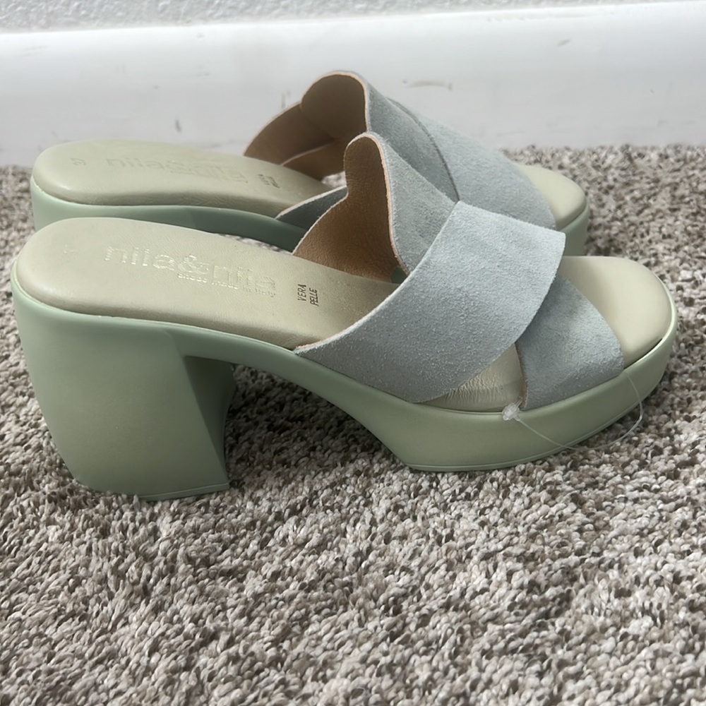 NILA & NILA
SANDALS - Picture 6 of 11